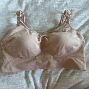 Seamless Pumping/Nursing bra